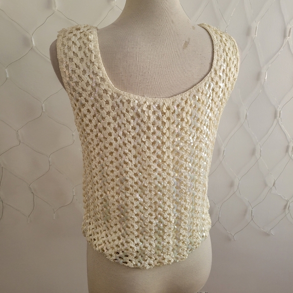 Vintage Shift Top / Iridescent White / Fits Medium - Large - Picture 5 of 5